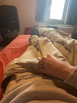 mas20043 online show from March 14, 3:39 pm