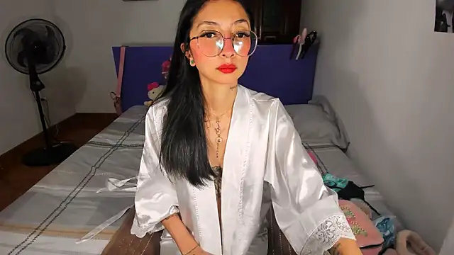 Anais lux online show from May 15, 10:50 pm
