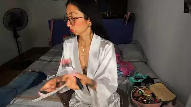 Anais lux online show from May 16, 12:07 am