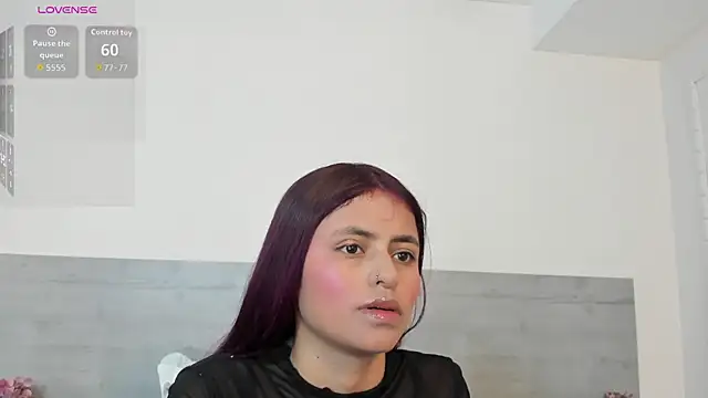 Snapshot of sunnyWhitee chatting on April 28, 7:08 pm sunnyWhitee online show from April 28, 7:08 pm
