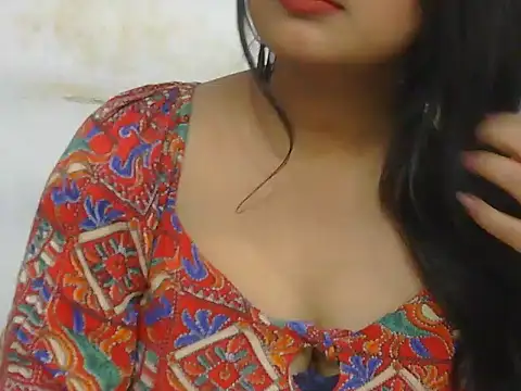 POOJA 199 online show from December 4, 10:02 am