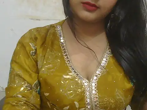 POOJA 199 online show from April 4, 9:18 am