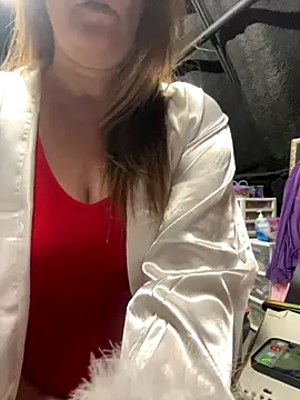 bigb00tycass online show from December 17, 4:46 pm