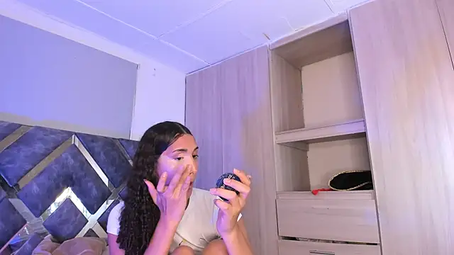 Snapshot of candice777 chatting on September 23, 1:58 pm candice777 online show from September 23, 1:58 pm