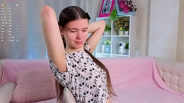 WiloneBoardley online show from February 19, 3:24 am