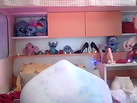 nataliewang69 online show from May 15, 7:15 am
