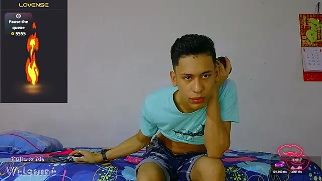 dylan apol0 online show from March 20, 12:37 am