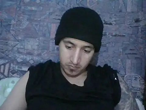 Snapshot of RVJM chatting on April 13, 2:17 am RVJM online show from April 13, 2:17 am