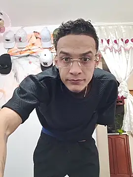 Ethanho0t online show from October 25, 4:35 pm