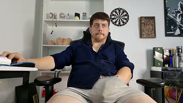 aaron nvk online show from February 28, 4:57 am