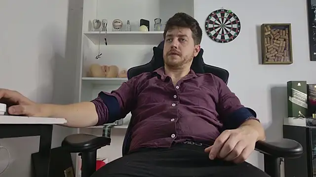 aaron nvk online show from March 4, 5:13 am