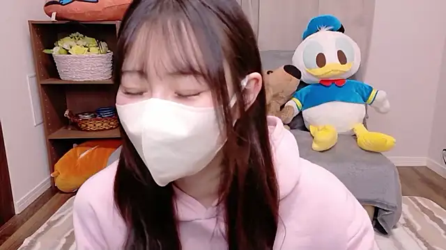 MOEMOE-Q online show from October 14, 3:24 pm