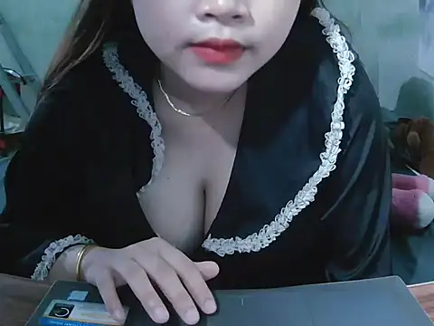 Lily3322 online show from September 13, 3:23 pm