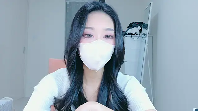 Snapshot of ramuchan_desu chatting on April 20, 12:24 am ramuchan desu online show from April 20, 12:24 am