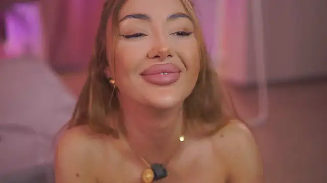 Snapshot of ZennySings chatting on November 3, 12:06 pm ZennySings online show from November 3, 12:06 pm