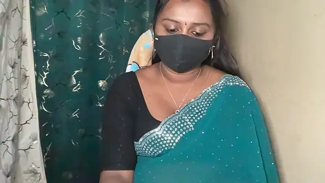 Snapshot of Pavani-Sexy chatting on April 24, 5:59 pm Pavani-Sexy online show from April 24, 5:59 pm
