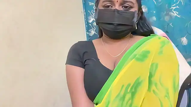 Snapshot of Pavani-Sexy chatting on May 22, 5:58 am Pavani-Sexy online show from May 22, 5:58 am