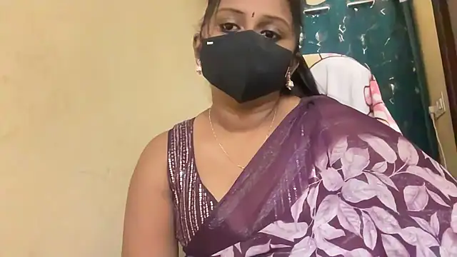 Snapshot of Pavani-Sexy chatting on June 1, 5:03 pm Pavani-Sexy online show from June 1, 5:03 pm