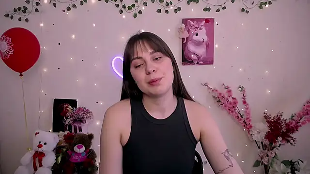 Amanda Bright  online show from April 1, 10:27 am