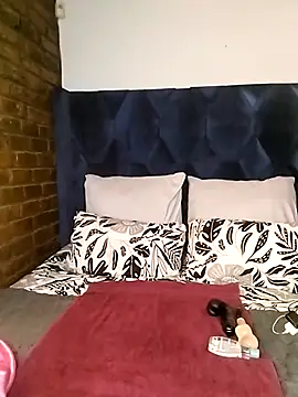 SeductionBoobs online show from June 4, 9:48 am