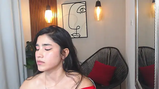 Lia Mar  online show from March 28, 6:29 pm