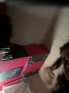 Snapshot of princessbr_013 chatting on January 15, 2:32 pm princessbr 013 online show from January 15, 2:32 pm