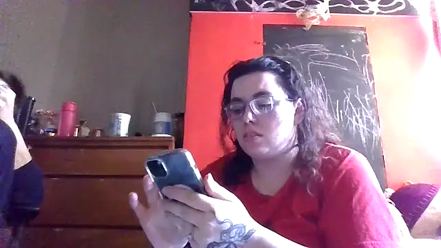 Snapshot of princessbr_013 chatting on March 12, 1:28 pm princessbr 013 online show from March 12, 1:28 pm