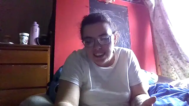 Snapshot of princessbr_013 chatting on March 13, 3:29 pm princessbr 013 online show from March 13, 3:29 pm