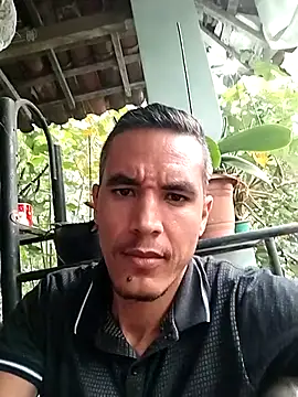 Snapshot of Boragozarvem chatting on February 13, 6:37 pm Boragozarvem online show from February 13, 6:37 pm