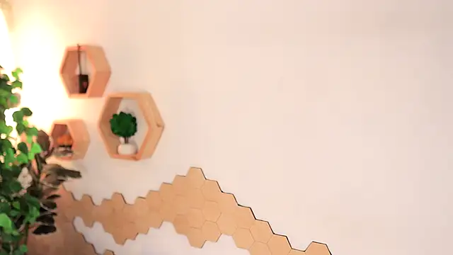  MayaMoon  online show from November 15, 5:16 am