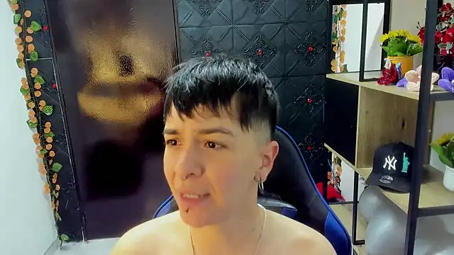  Hannah Hot online show from April 7, 2:23 am