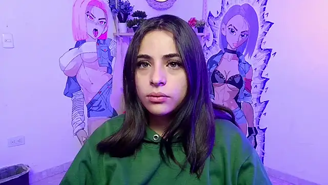 Snapshot of sofi_lara28 chatting on April 30, 2:34 pm sofi lara28 online show from April 30, 2:34 pm