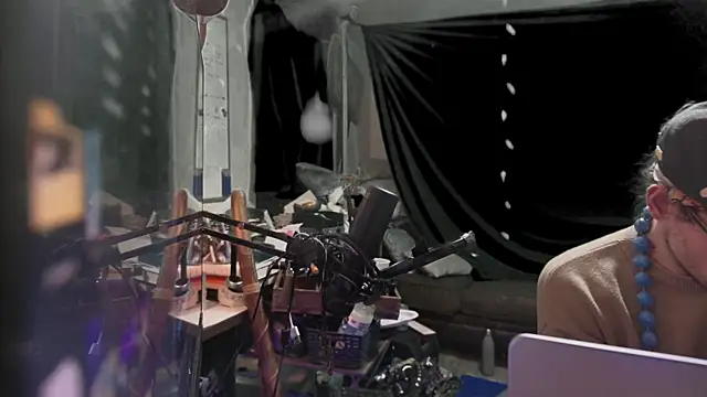 Snapshot of MasterDaddyCool chatting on February 23, 12:30 am MasterDaddyCool online show from February 23, 12:30 am