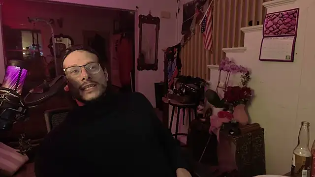 Snapshot of MasterDaddyCool chatting on March 15, 2:39 am MasterDaddyCool online show from March 15, 2:39 am