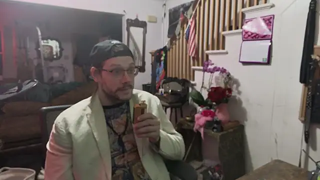 Snapshot of MasterDaddyCool chatting on March 16, 3:23 am MasterDaddyCool online show from March 16, 3:23 am