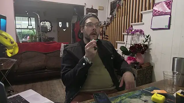 Snapshot of MasterDaddyCool chatting on March 23, 12:42 pm MasterDaddyCool online show from March 23, 12:42 pm