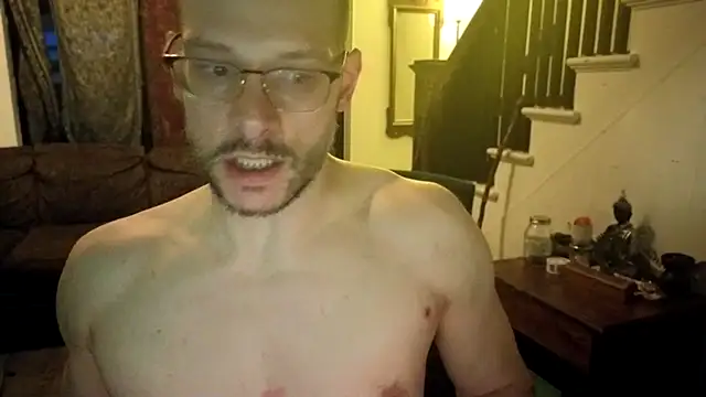 Snapshot of MasterDaddyCool chatting on July 6, 9:28 am MasterDaddyCool online show from July 6, 9:28 am