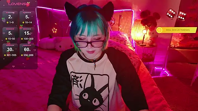 CoralineYoung online show from February 13, 10:11 am