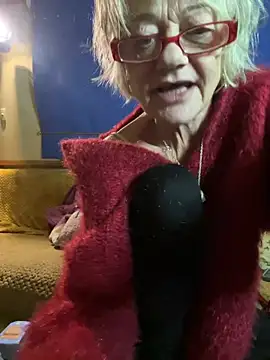 ladyboatlady online show from January 19, 6:17 am