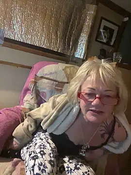 ladyboatlady online show from February 23, 7:22 pm