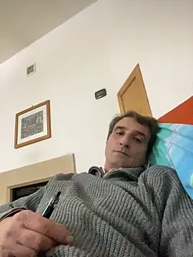 sasatimido online show from February 7, 11:30 pm