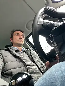 sasatimido online show from March 31, 4:18 pm