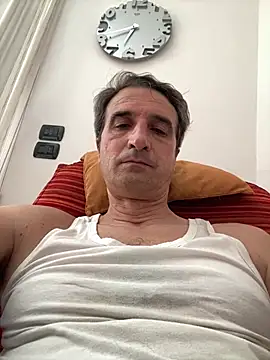 Snapshot of sasatimido chatting on June 20, 4:43 pm sasatimido online show from June 20, 4:43 pm