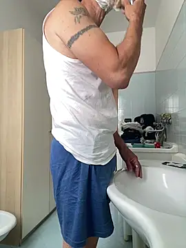 Snapshot of sasatimido chatting on July 28, 6:53 am sasatimido online show from July 28, 6:53 am