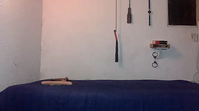 indomitaFox online show from February 25, 2:54 am