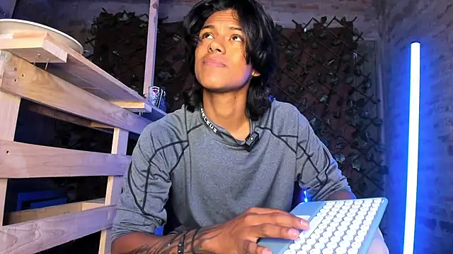 dreyk20 online show from May 22, 1:57 am
