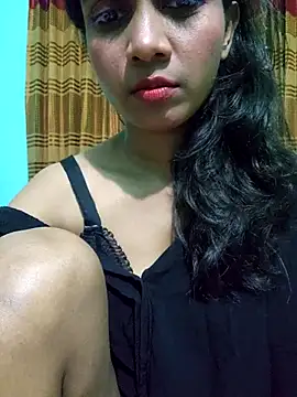 Black Moon15 online show from April 18, 7:58 pm