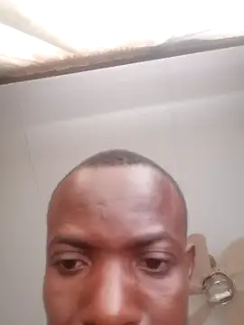 Snapshot of Pnice chatting on November 4, 7:29 am Pnice online show from November 4, 7:29 am