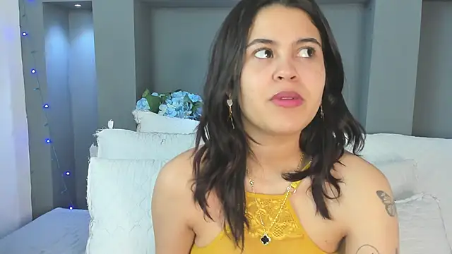 MaiaaCandy online show from September 14, 3:38 am