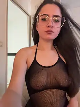 GiuliaDollx online show from July 16, 3:29 pm